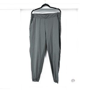 Athleta Size 16 Textured Brooklyn Jogger in Olive Green